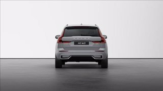 VOLVO XC60 B4 (d) AWD automatico Plus Dark 3