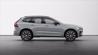 VOLVO XC60 B4 (d) automatico Plus Dark 1