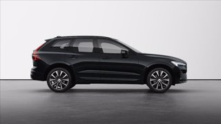 VOLVO XC60 B4 (d) AWD automatico Plus Dark 1