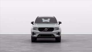 VOLVO XC40 B3 automatico Plus Dark 4
