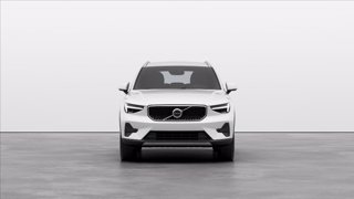 VOLVO XC40 B3 automatico Core 4