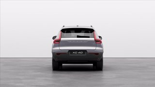 VOLVO XC40 T2 automatico Essential 3