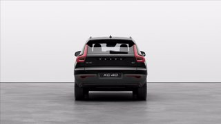 VOLVO XC40 B4 AWD automatico Plus Dark 3