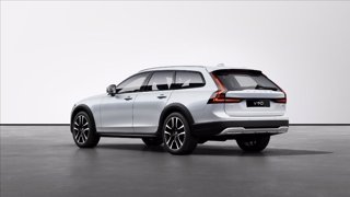 VOLVO V90 Cross Country B4 (d) AWD automatico Plus 2