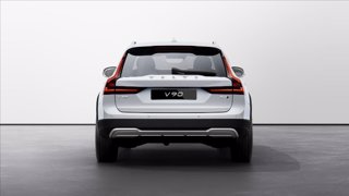 VOLVO V90 Cross Country B4 (d) AWD automatico Plus 3