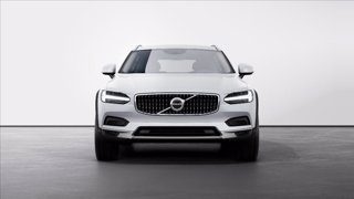 VOLVO V90 Cross Country B4 (d) AWD automatico Plus 4