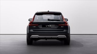 VOLVO V90 Cross Country B4 (d) AWD automatico Core 3