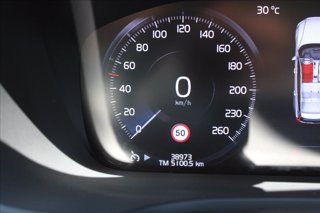 VOLVO V60 B4 (d) Geartronic Momentum Business 12