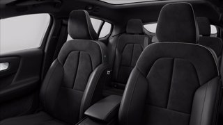VOLVO C40 Recharge Twin Motor AWD Ultimate 9