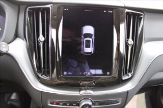 VOLVO XC60 B4 (d) automatico Essential 13