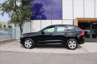 VOLVO XC60 B4 (d) automatico Essential 3