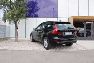 VOLVO XC60 B4 (d) automatico Essential 4