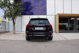 VOLVO XC60 B4 (d) automatico Essential 5