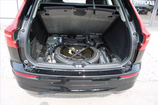 VOLVO XC60 B4 (d) automatico Essential 7