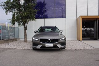 VOLVO V60 B4 (d) Geartronic Momentum Business 1