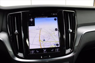 VOLVO V60 B4 (d) Geartronic Momentum Business 14