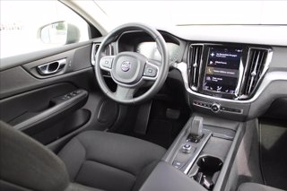 VOLVO V60 B4 (d) Geartronic Momentum Business 9