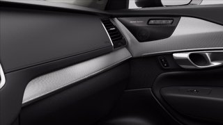 VOLVO XC90 B5 (d) AWD automatico Plus Bright 8