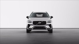 VOLVO XC60 B4 (d) AWD automatico Plus Dark 14
