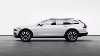 VOLVO V90 Cross Country B4 (d) AWD automatico Core 4