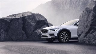 VOLVO V90 Cross Country B4 (d) AWD automatico Core 9