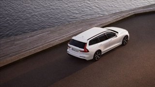 VOLVO V60 B4 (d) automatico Core 10