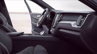 VOLVO XC60 B4 (d) automatico Plus Dark 12