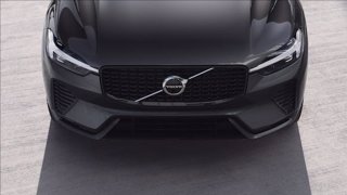 VOLVO XC60 B4 (d) AWD automatico Plus Dark 9
