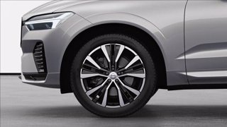 VOLVO XC60 B4 (d) AWD automatico Plus Dark 15