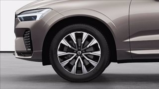 VOLVO XC60 B4 (d) AWD automatico Plus Dark 15