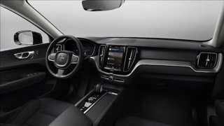 VOLVO XC60 B4 (d) automatico Core 7