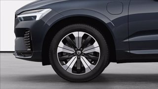 VOLVO XC60 T6 Recharge AWD Plug-in Hybrid aut. Plus Dark 15