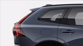 VOLVO XC60 T6 Recharge AWD Plug-in Hybrid aut. Plus Dark 17