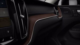 VOLVO XC60 B4 (d) AWD automatico Ultimate Dark 10