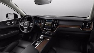 VOLVO XC60 B4 (d) AWD automatico Ultimate Dark 11
