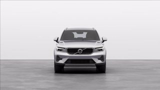 VOLVO XC40 B3 automatico Core 14