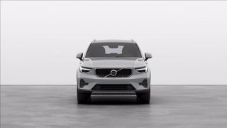 VOLVO XC40 B3 automatico Core 14