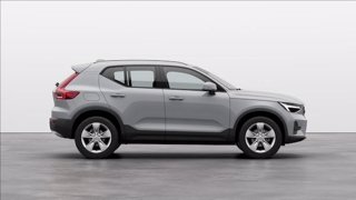 VOLVO XC40 B3 automatico Core 4