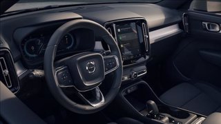 VOLVO XC40 B3 automatico Core 12