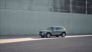 VOLVO XC40 B3 automatico Core 5