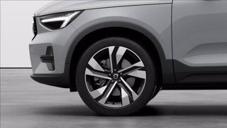 VOLVO XC40 B3 automatico Plus Dark 15