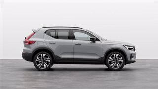 VOLVO XC40 B3 automatico Plus Dark 4