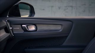 VOLVO XC40 B3 automatico Plus Dark 13