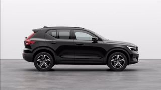 VOLVO XC40 B3 automatico Plus Dark 4