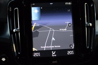 VOLVO XC40 T2 Geartronic Momentum Pro N1 15