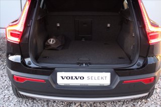 VOLVO XC40 T2 Geartronic Momentum Pro N1 6