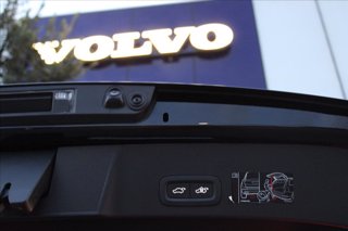 VOLVO XC40 T2 Geartronic Momentum Pro N1 7