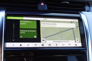 LAND ROVER Discovery Sport 2.0 TD4 180 CV AWD Auto R-Dynamic SE 17