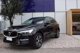 VOLVO XC60 B4 (d) Geartronic Momentum Pro