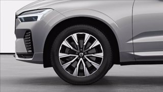 VOLVO XC60 B4 (d) AWD automatico Plus Dark 15